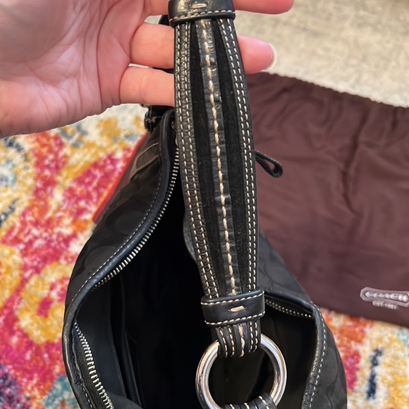 Used black Medium Coach bag - Picture 3 of 12
